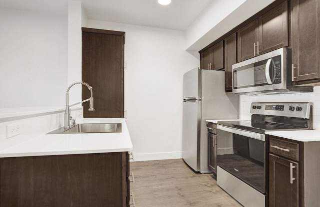 Toscana Apartment Homes Gallery 3