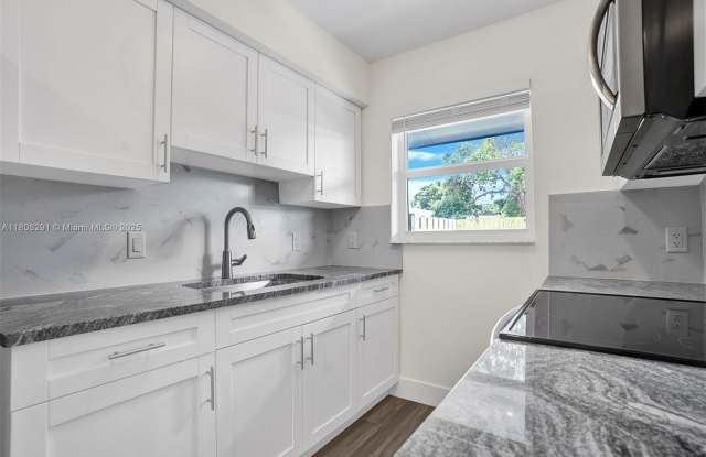 929 S N St photos photos