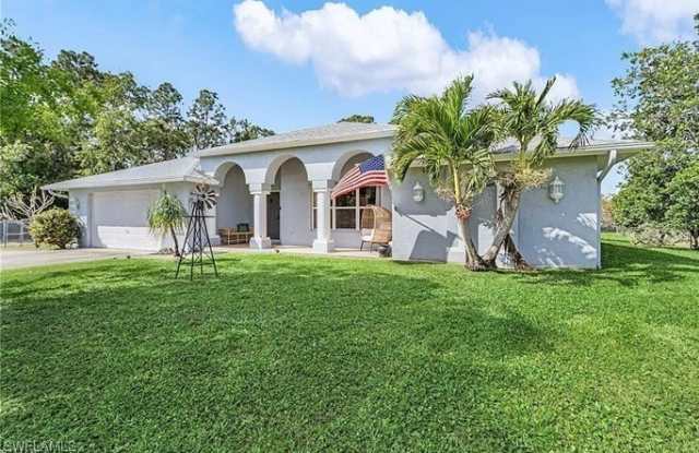 1107 Connie Avenue N photos photos