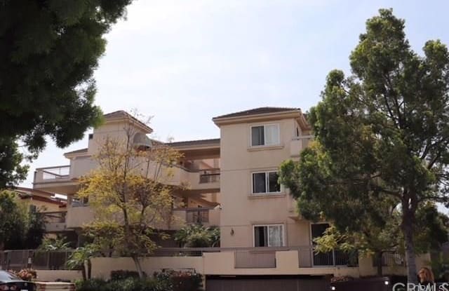400 Cameron Place - 400 Cameron Place, Glendale, CA 91207