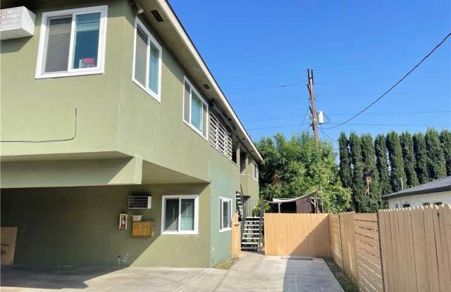 234 W Linden Avenue - 234 West Linden Avenue, Burbank, CA 91502