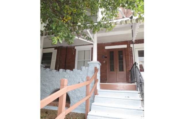 17 N ROBINSON STREET Gallery 2