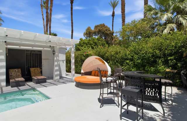 70325 Mottle Circle Gallery 2
