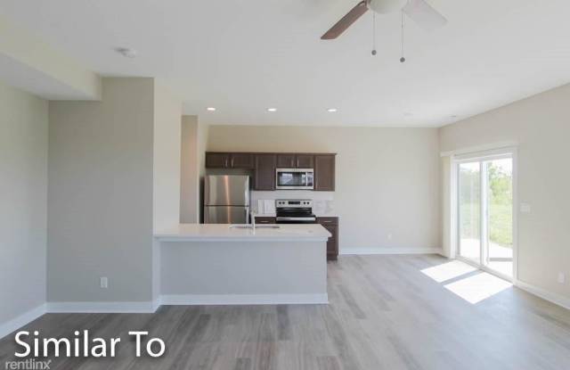 Park Side Villas Townhomes Gallery 4