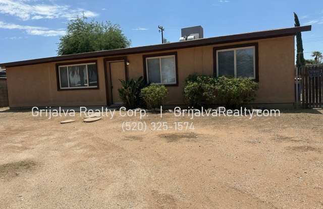 Eastside 4 Bedroom, 1.5 Bath House w/ Large Yard for Rent (Tanque Verde/Pantano) photos photos