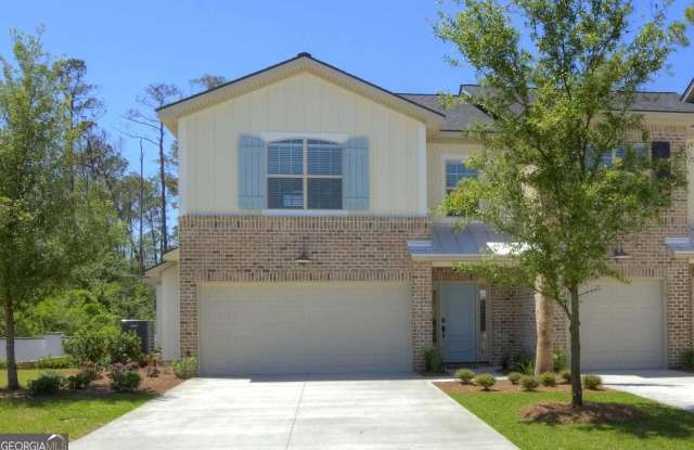 205 Mariners Circle Gallery 3