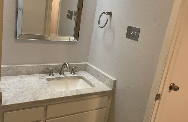 8834 Sandcastle Court Gallery 4