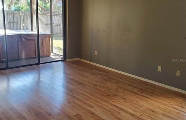2303 ASHLEY COURT Gallery 3