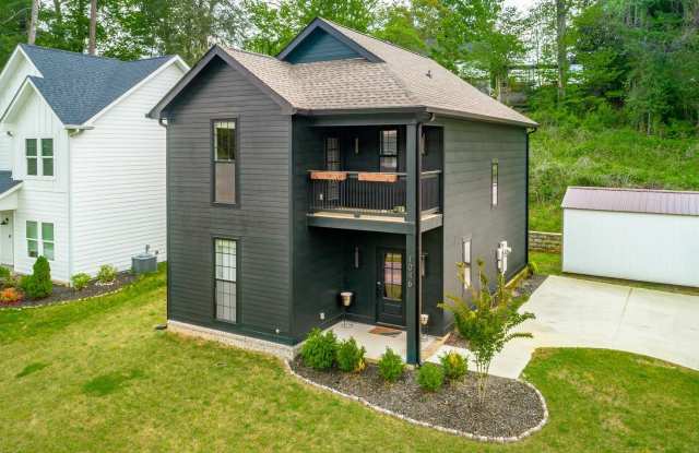 1046 S Seminole Drive - 1046 South Seminole Drive, East Ridge, TN 37412