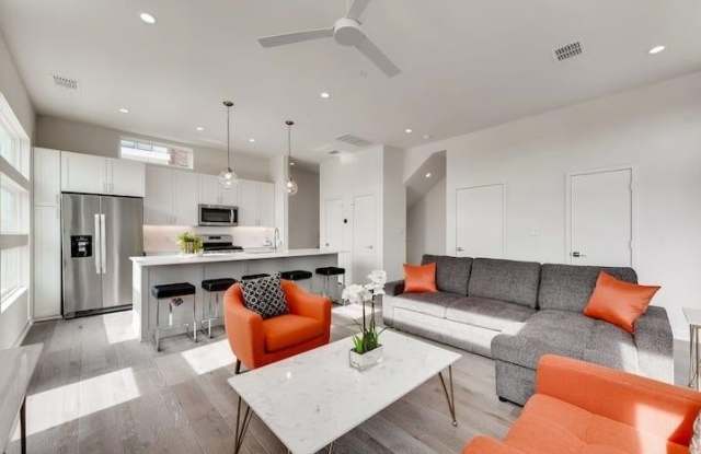 2528 N Fitzhugh Avenue - 2528 North Fitzhugh Avenue, Dallas, TX 75206 2528 N Fitzhugh Avenue - 2528 North Fitzhugh Avenue, Dallas, TX 75206