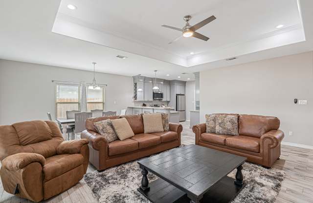 77 Yvonne Drive photos photos