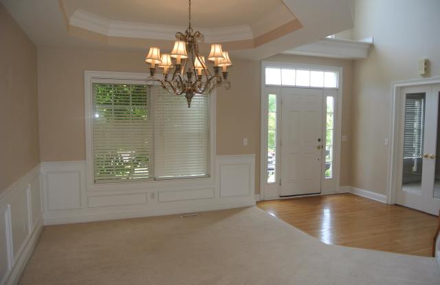 1215 Windward Lane Gallery 2