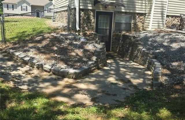 110 Powder Springs Street Gallery 4