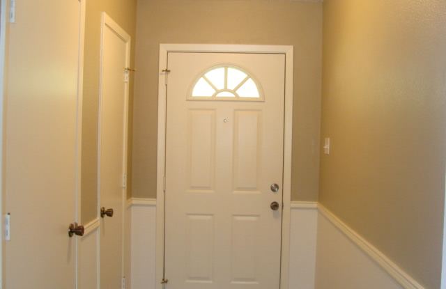 316 Pebble Beach Dr Gallery 3
