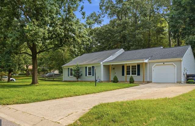 3525 SMOKE TREE Court Gallery 3