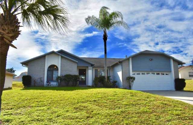 7704 INDIAN RIDGE TRAIL N Gallery 2