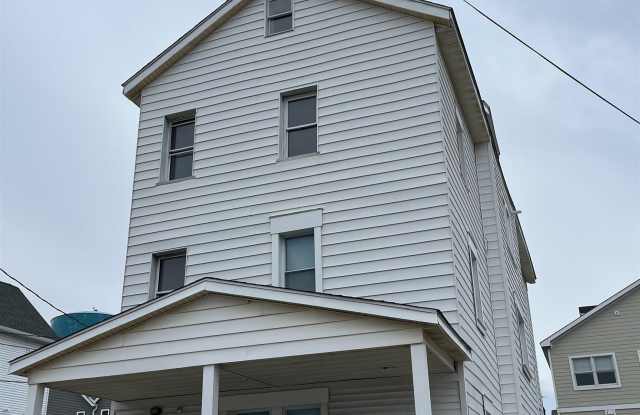 211 N Suffolk Ave Ave photos photos