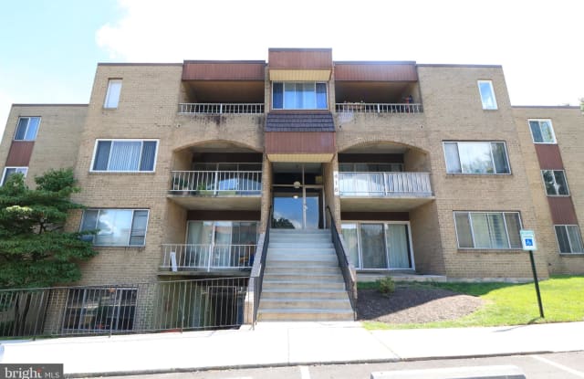 418 GIRARD STREET - 418 Girard Street, Gaithersburg, MD 20877