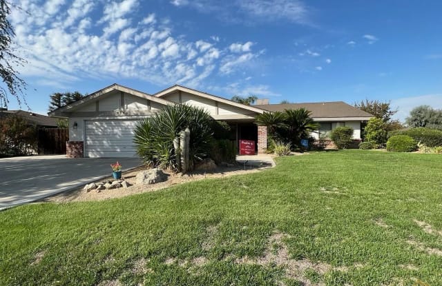 7200 Bennington Way photos photos