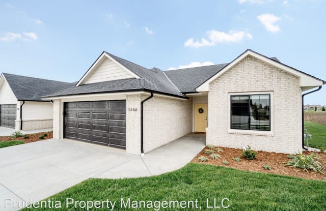5150 Villa Place - 5150 North Villa Place, Bel Aire, KS 67226