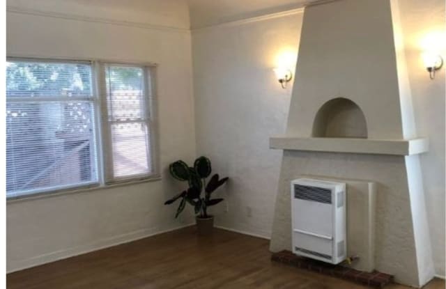 835 Cedar Avenue - 835 Cedar Avenue, Long Beach, CA 90813