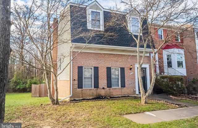 6039 LIBERTY BELL COURT - 6039 Liberty Bell Court, Burke, VA 22015