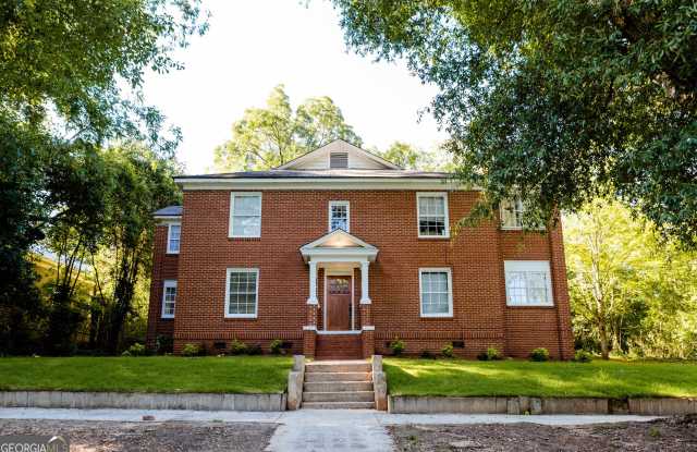 111 E Screven Street photos photos