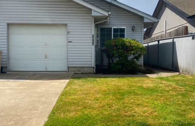 1910 16th Avenue Southeast photos photos