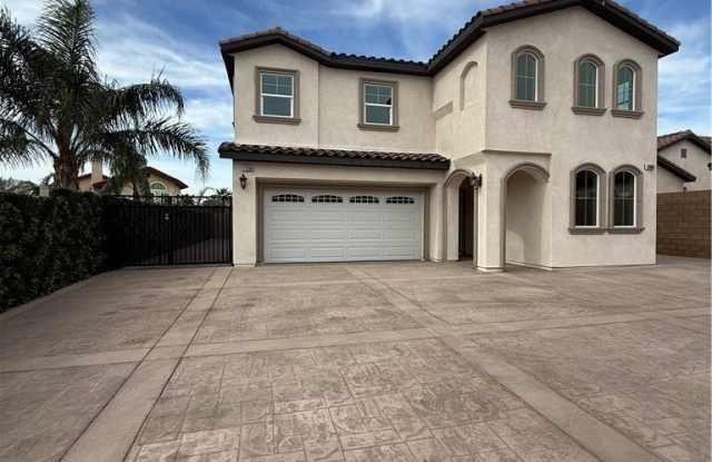 7398 N Maple photos photos