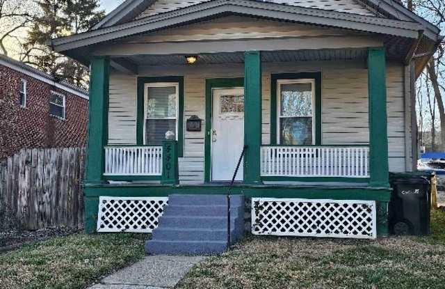 4401 Watterson St - 4401 Watterson Street, Cincinnati, OH 45227