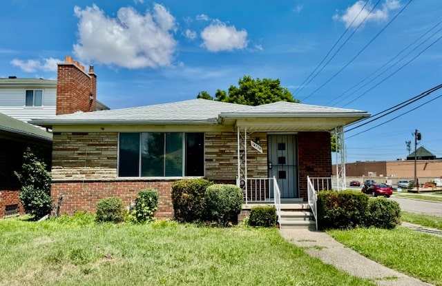 14735 Edmore Dr photos photos
