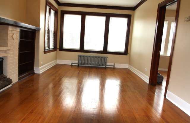 1443 N Lockwood Avenue Gallery 3