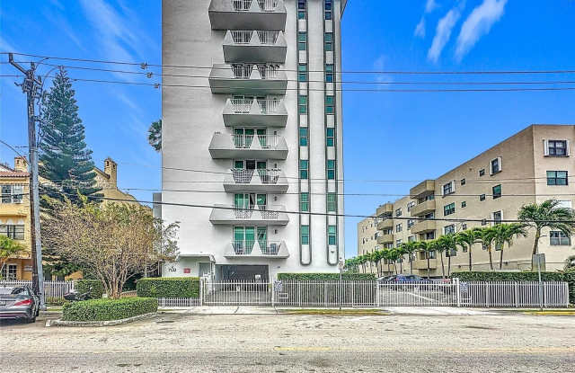 7133 Bay Dr - 7133 Bay Drive, Miami Beach, FL 33141 7133 Bay Dr - 7133 Bay Drive, Miami Beach, FL 33141