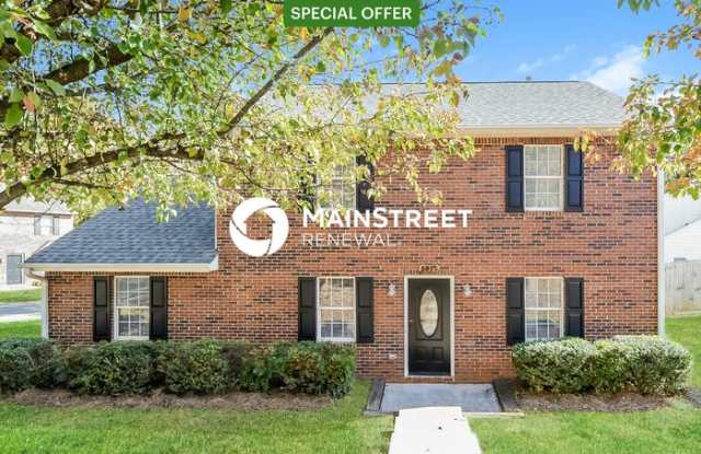 5817 Sir Knight Circle - 5817 Sir Knight Circle, Clemmons, NC 27012