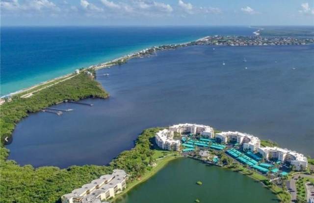 5799 NE Island Cove Way unit: 1104 photos photos
