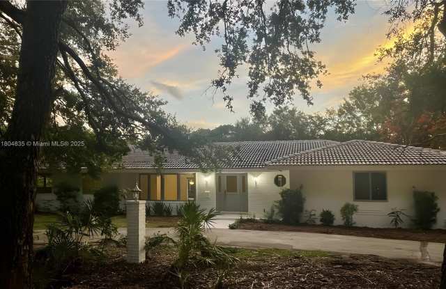 15600 SW 79th Ave photos photos