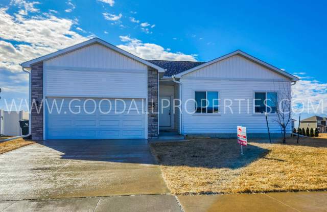 4 Bedroom 3 Bathroom Ranch with a Finished Basement in Waukee - 1085 Cedar Street, Dallas County, IA 50263