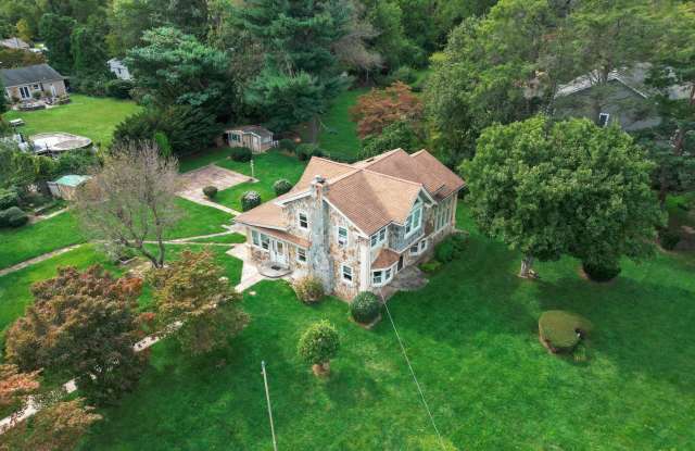 694 WELSH Road Gallery 3