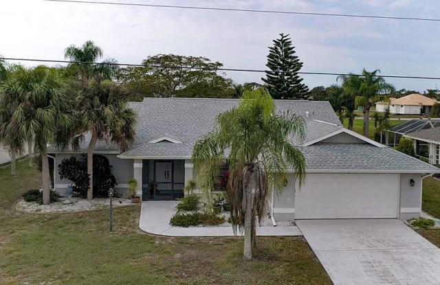 45 PINEHURST COURT - 45 Pinehurst Court, Rotonda, FL 33947