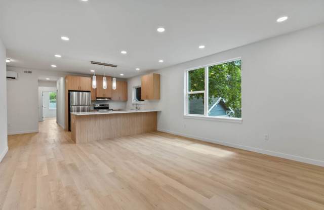 Manito Six photos photos