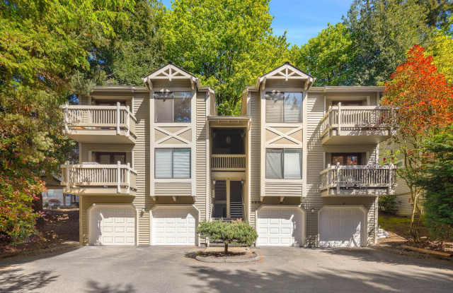 Beautifully Updated 2-Bedroom, 2-Bath Condo Near Downtown Kirkland photos photos