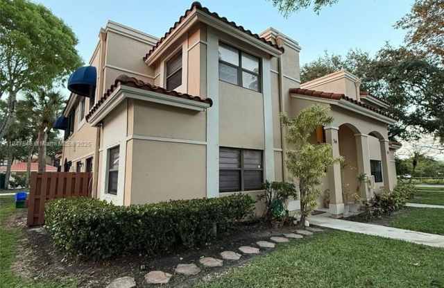 513 Racquet Club - 513 Racquet Club Road, Weston, FL 33326
