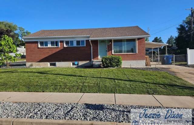 229 West 4700 South - 229 West 4700 South, Washington Terrace, UT 84405