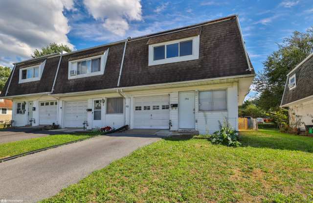 Spacious Townhome in Allentown! - 752 East Green Street, Allentown, PA 18109