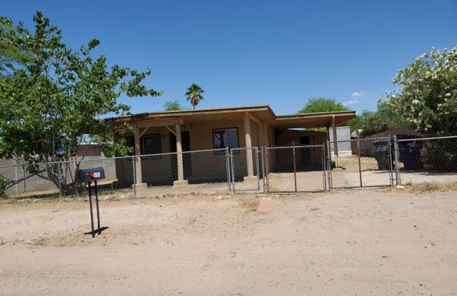 6549 S Melody Ave - 6549 South Melody Avenue, Littletown, AZ 85756