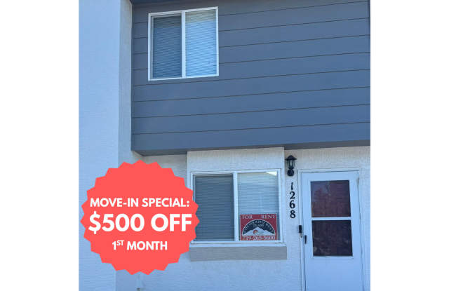 *MOVE-IN SPECIAL: $500 OFF 1ST MONTH'S RENT* Cute & Cozy Townhome for rent!!! photos photos