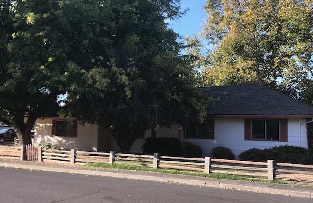 Large, three bedroom Central Point ranch house on huge corner lot! | Coming Soon photos photos