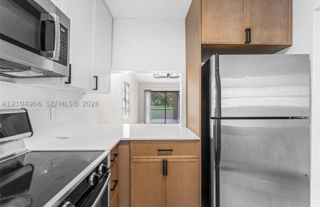 1605 Congressional Way Gallery 3