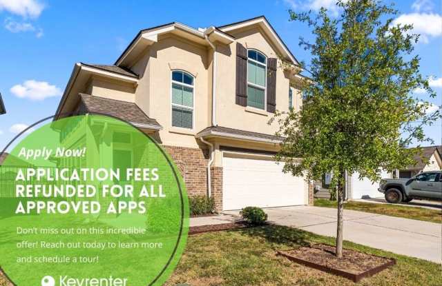 Luxurious 3 bedrooms 2.5 bathrooms home in Vistas of Austin!!! - 10704 Sentinel Drive, Travis County, TX 78747