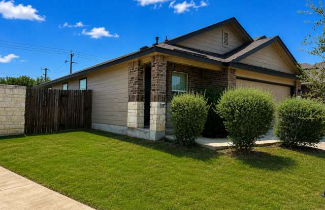 3202 Lamoka Lake, San Antonio, TX 78245 | Home for Rent 78245 Gallery 4